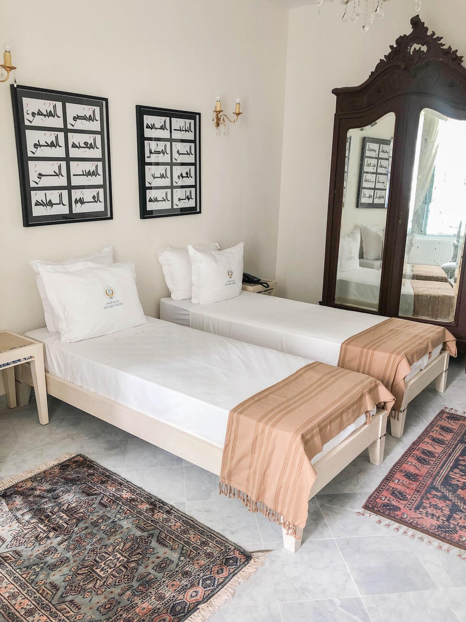 Hotel Dar Ben Gacem Tunisi Esterno foto
