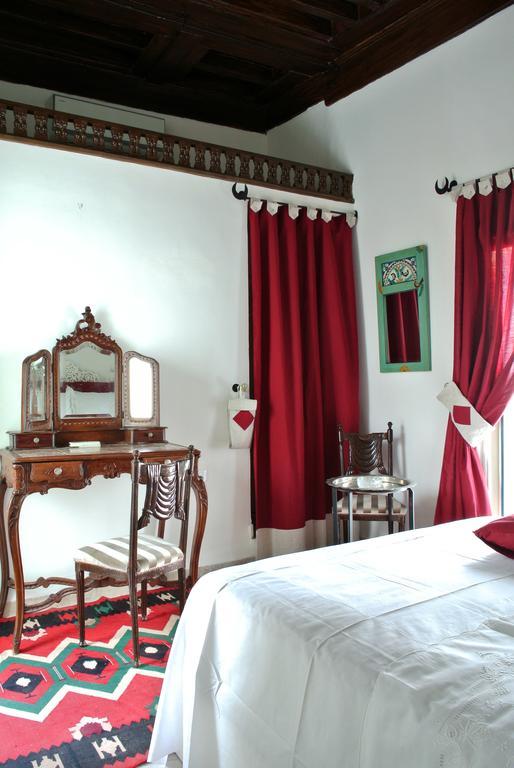 Hotel Dar Ben Gacem Tunisi Esterno foto