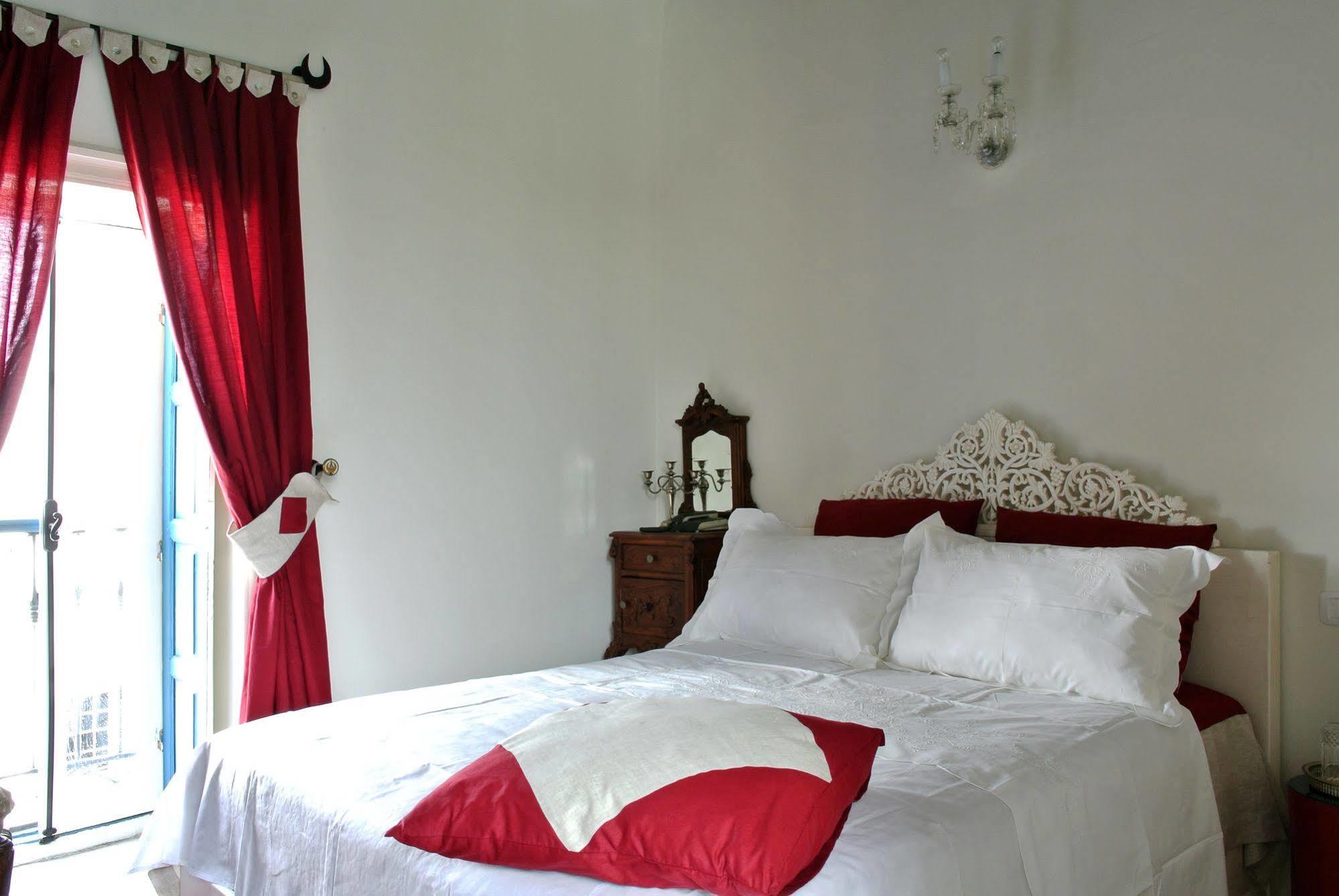 Hotel Dar Ben Gacem Tunisi Esterno foto